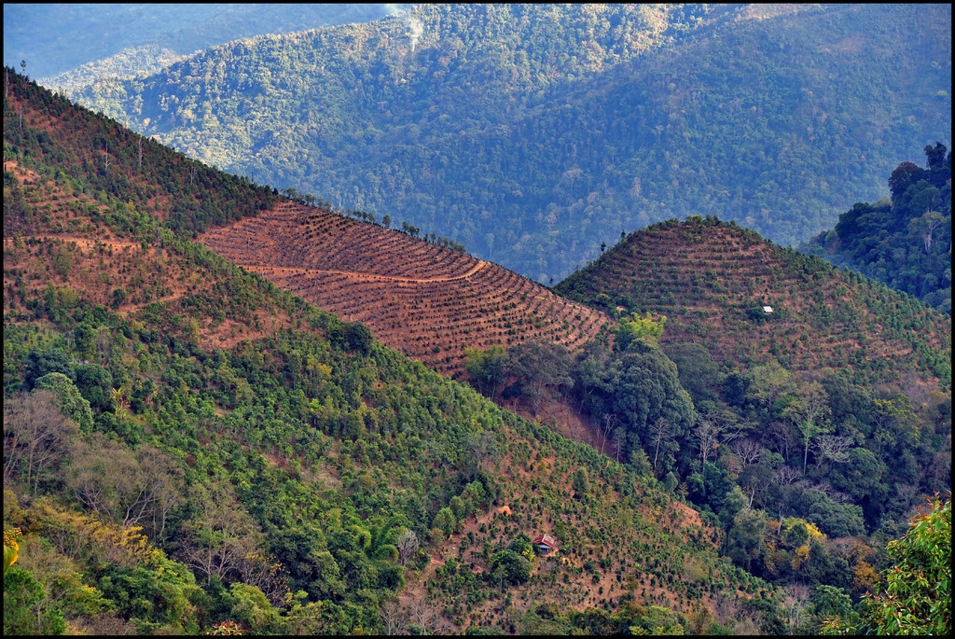 Ban Komaen, Laos