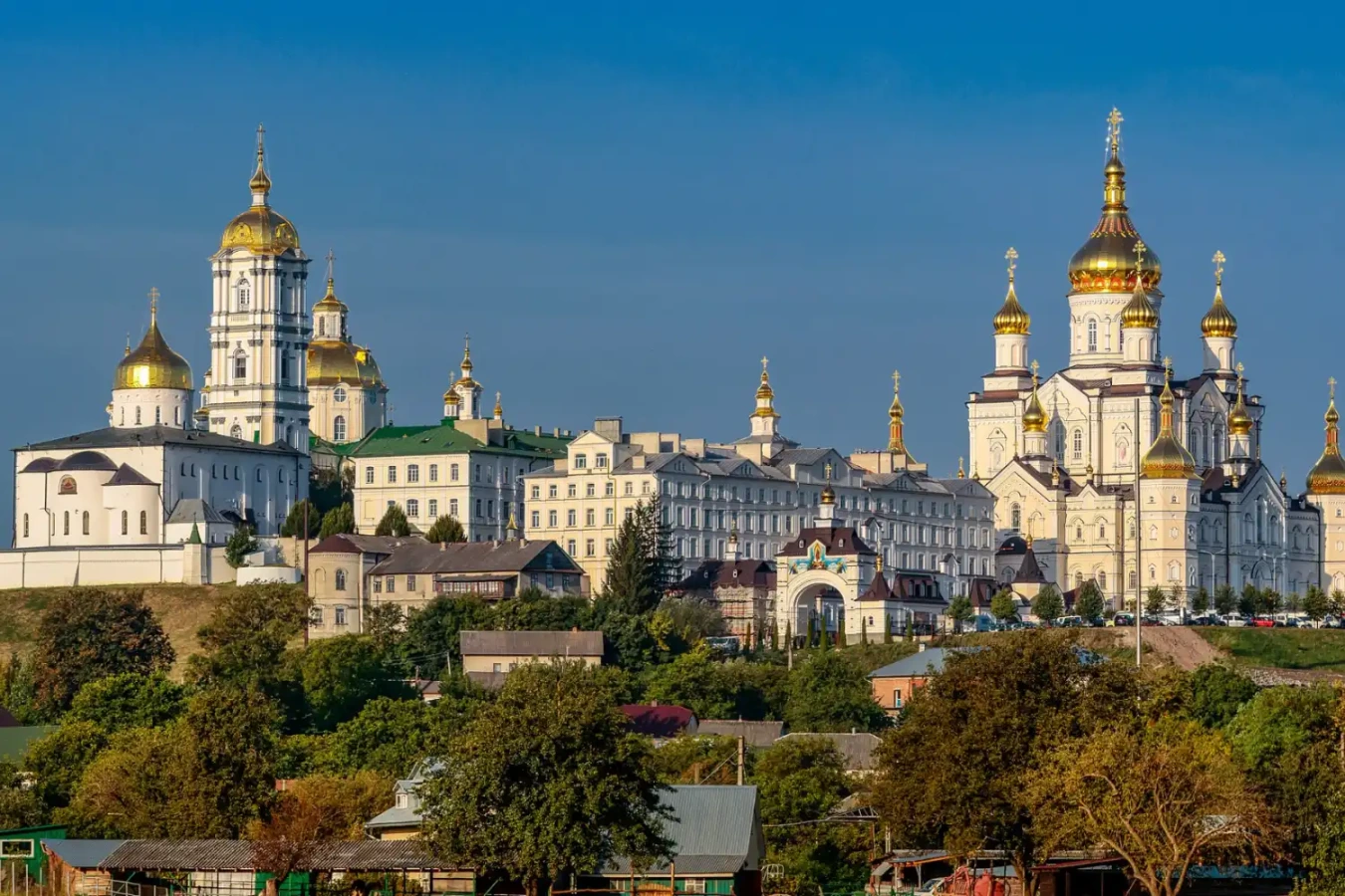 Laure de Potchaïv, Ukraine