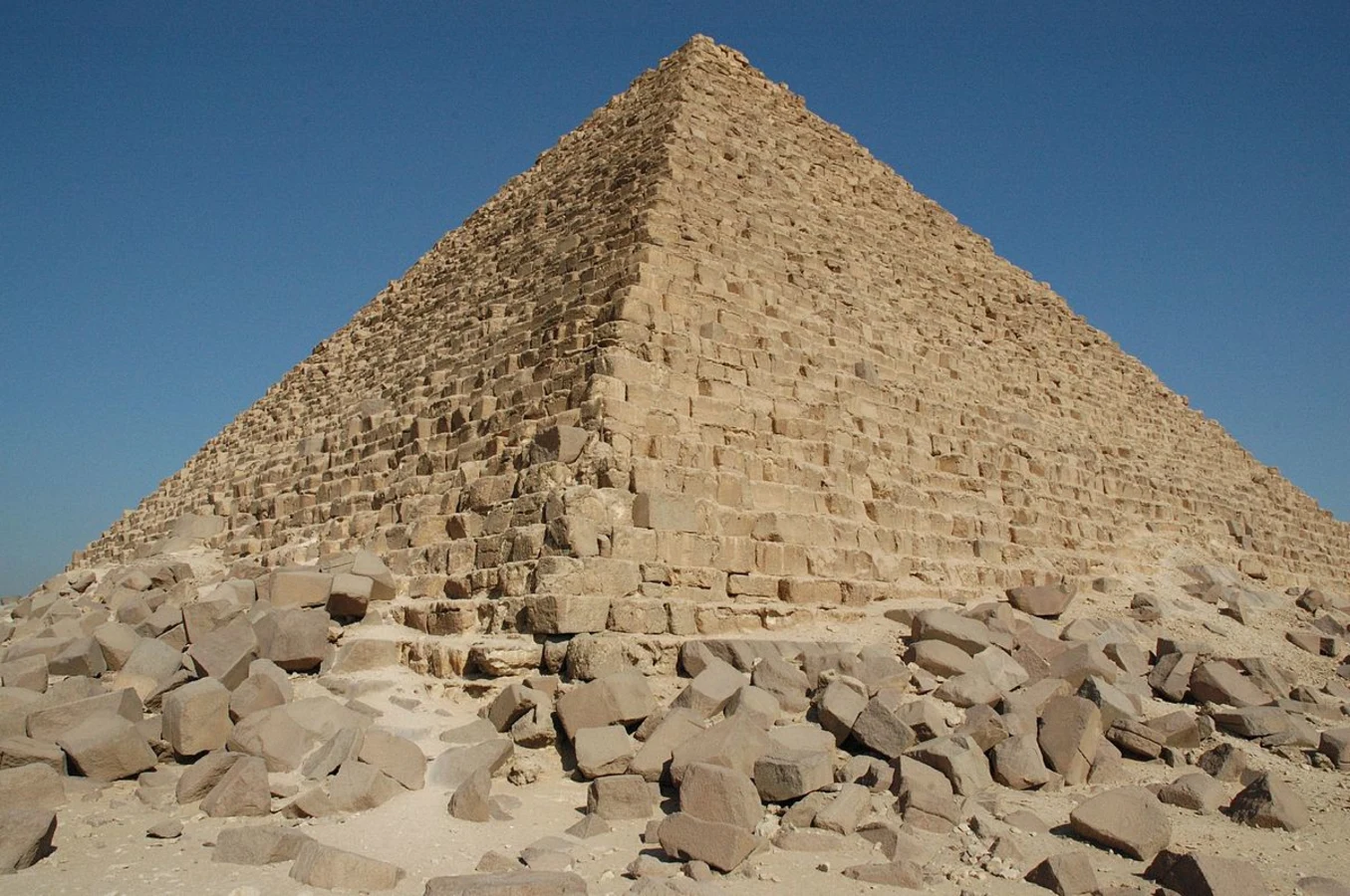 Pyramide de Mykérinos, Égypte