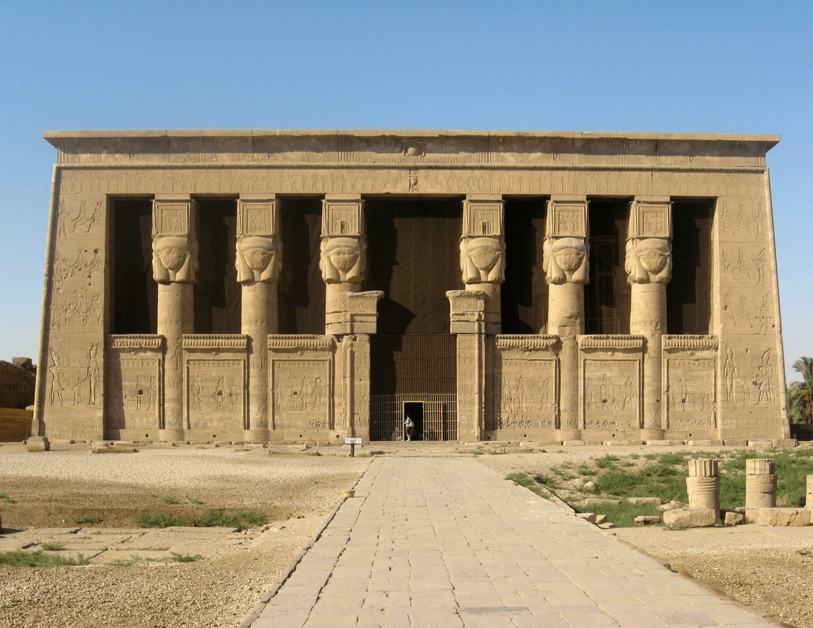 Temple d'Hathor, Égypte