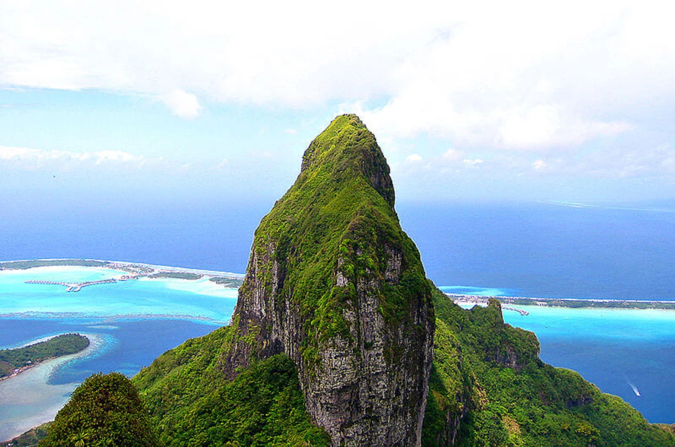 Mont Otemanu, Polynésie française