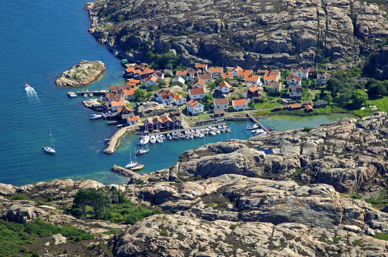 Lilla Korno, Suède