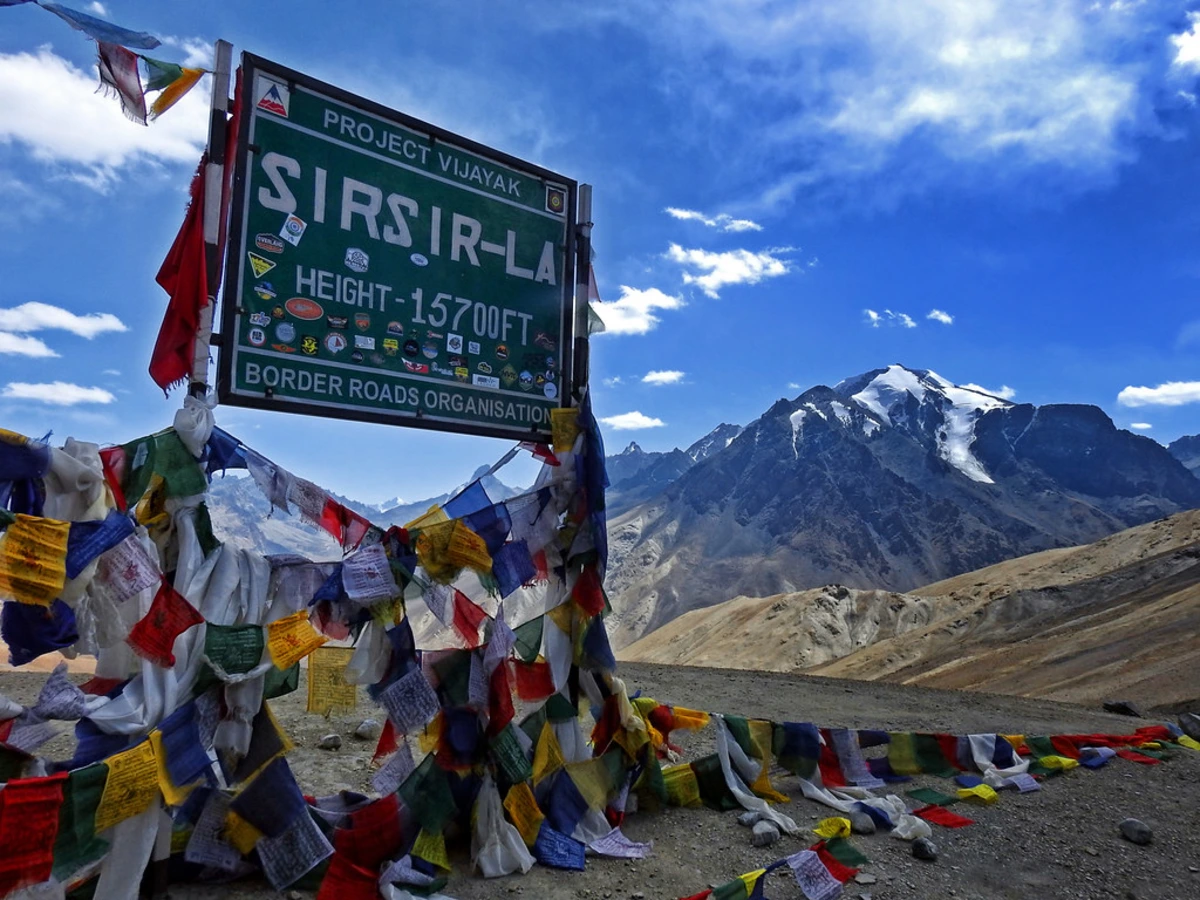 Sirsir La, Inde