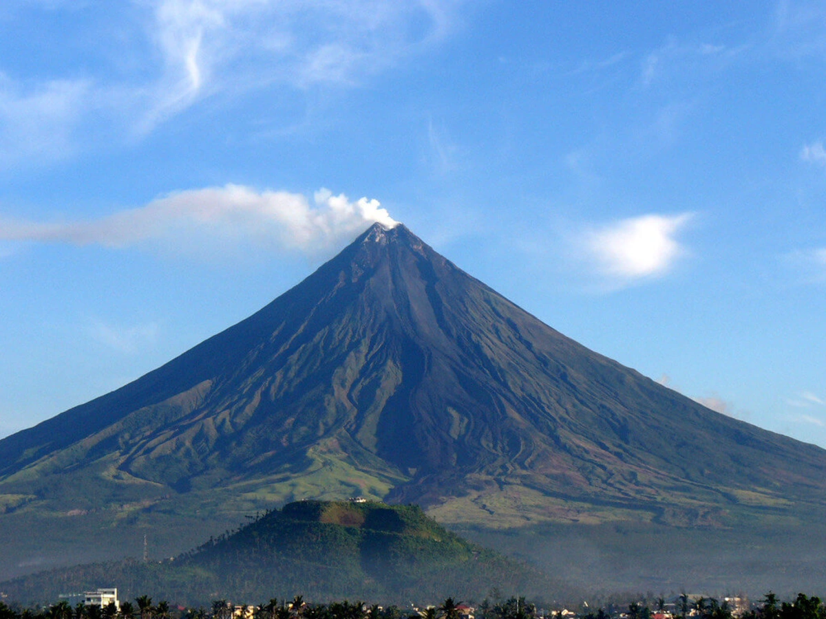Mayon, Philippines