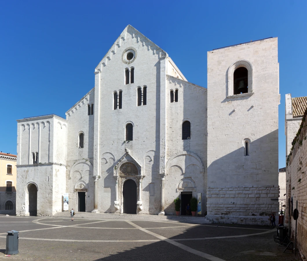 Basilique San Nicola de Bari, Italie