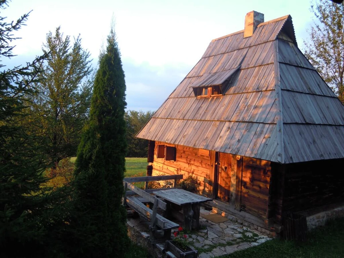 Sirogojno, Serbie