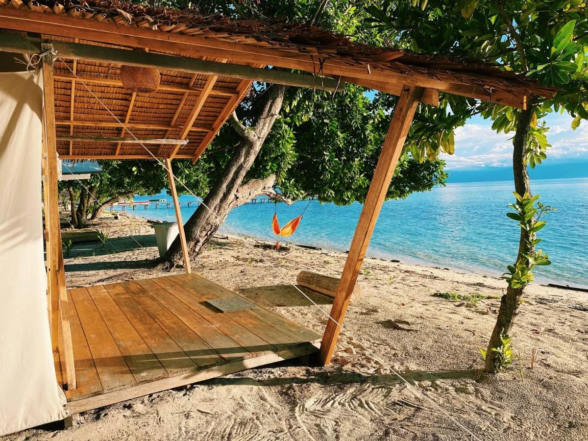 Buka Buka Island, Indonésie