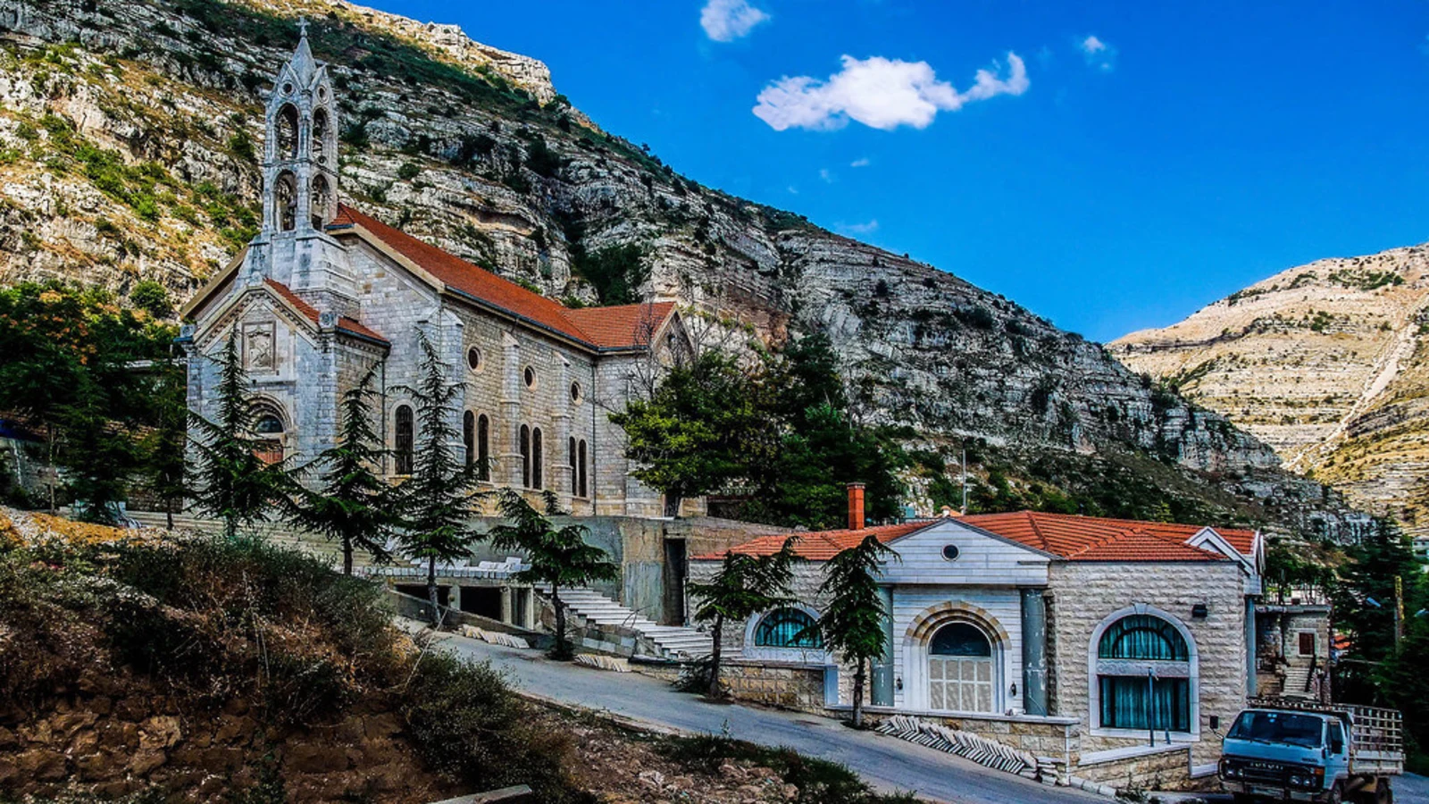 Aqoura, Liban