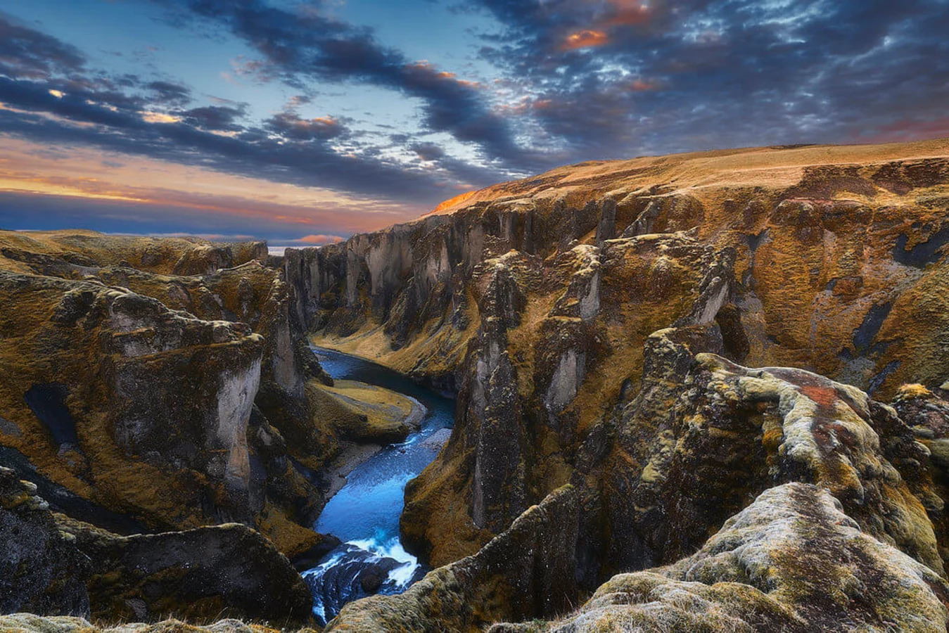 Fjadrargljufur, Islande