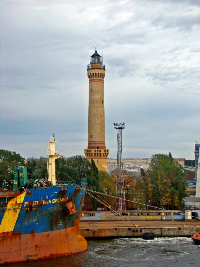 Phare de Swinoujscie, Pologne