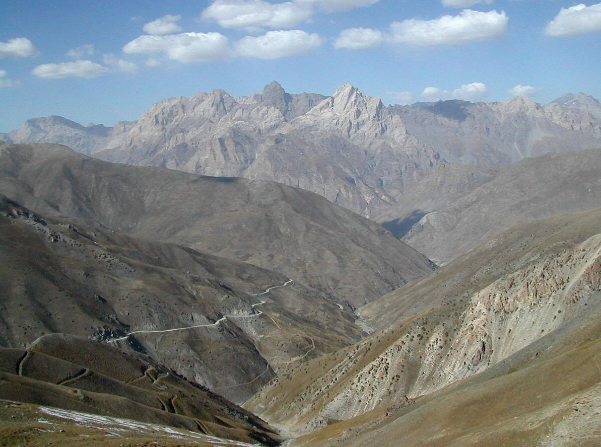 Monts Zeravchan, Tadjikistan, Ouzbékistan, Ouzbékistan