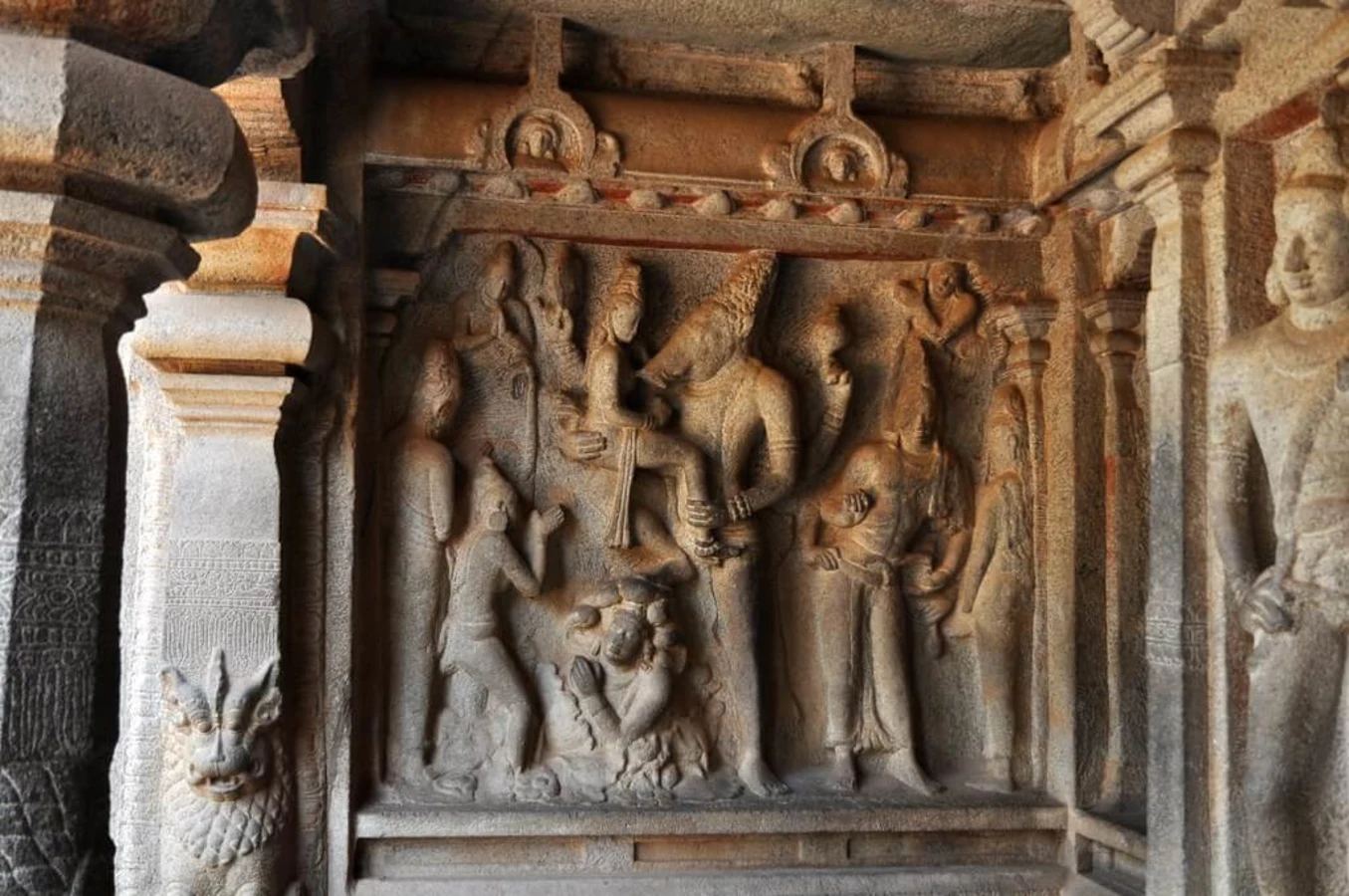 Temple de la grotte de Varaha, Inde