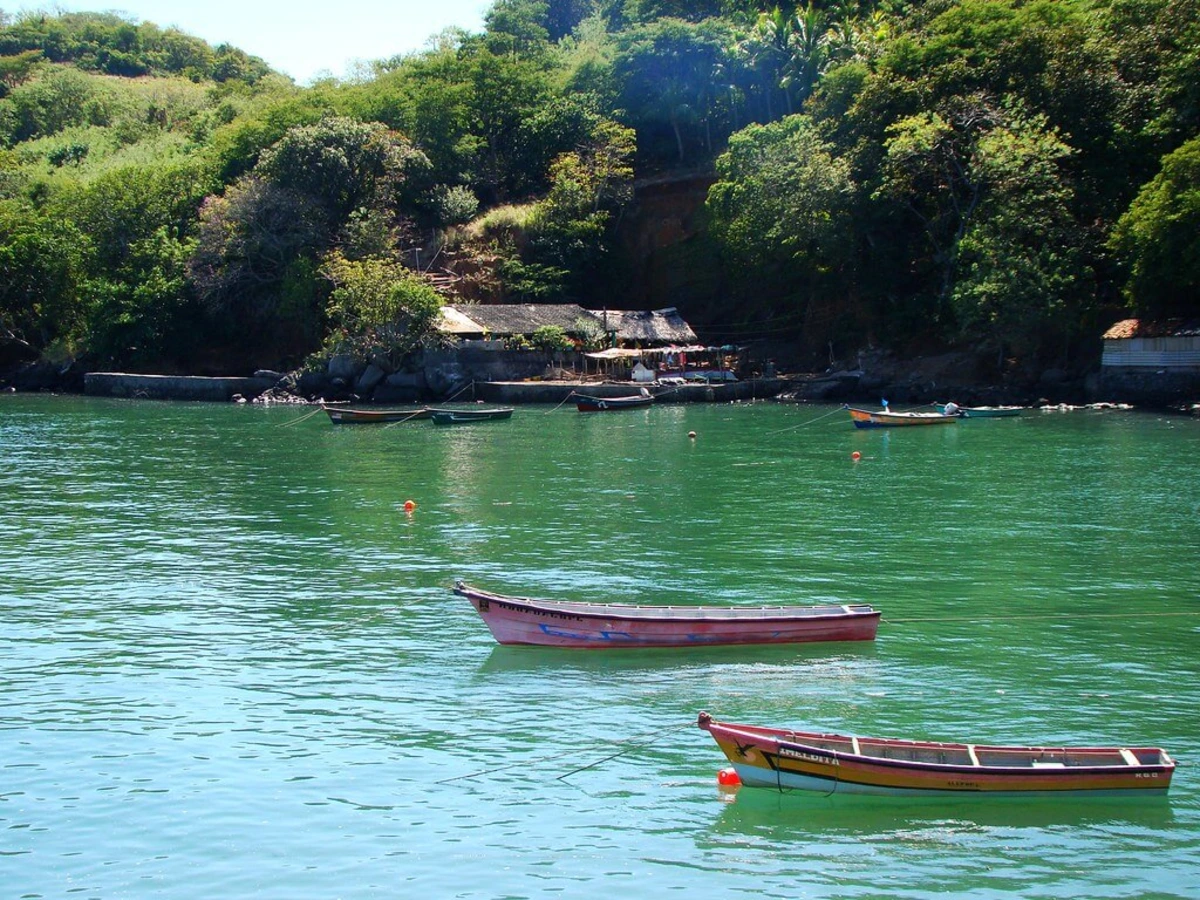 Meanguera, Salvador