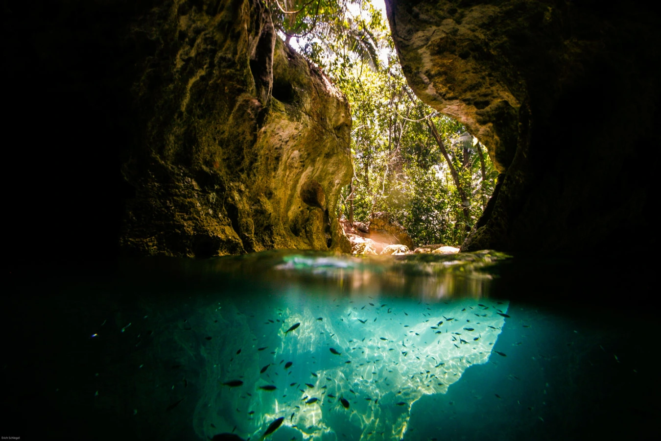 Actun Tunichil Muknal, Belize