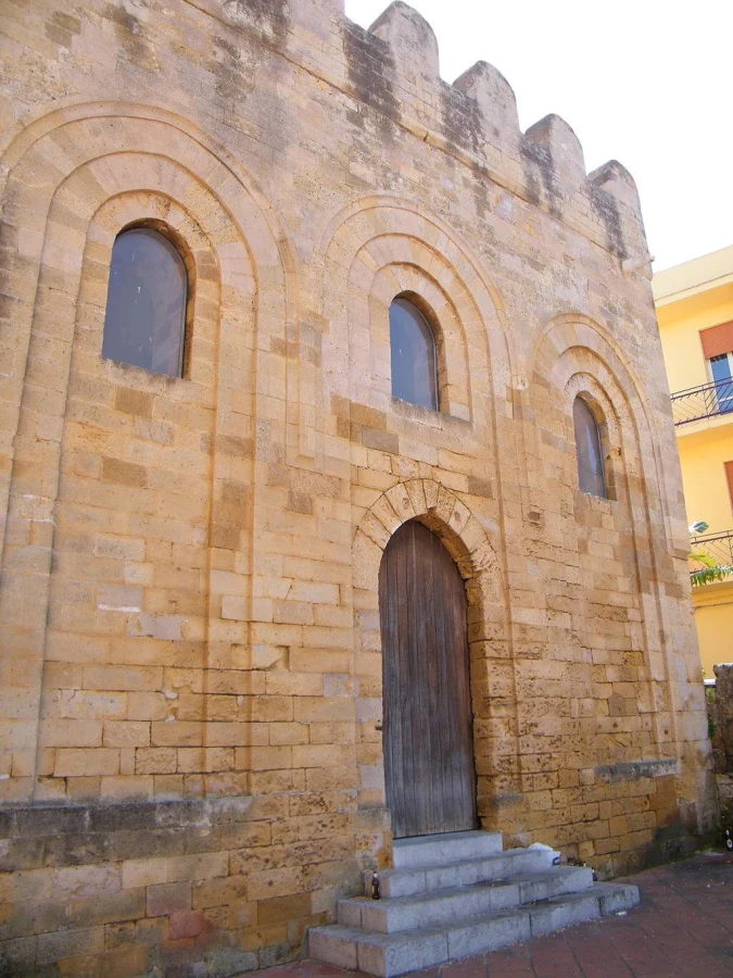 Église San Nicolo Regale, Italie