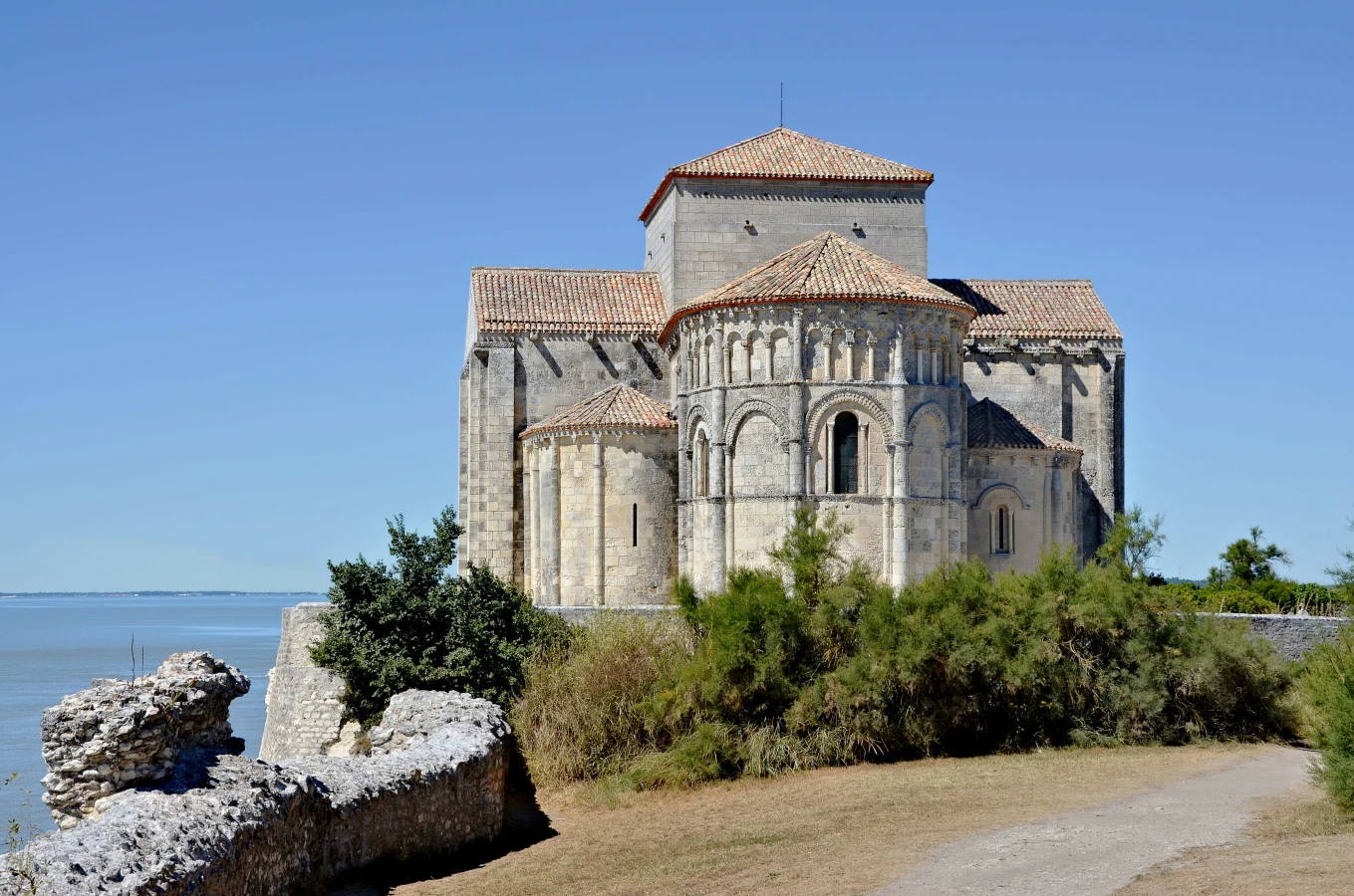 Église Sainte-Radegonde de Talmont, France