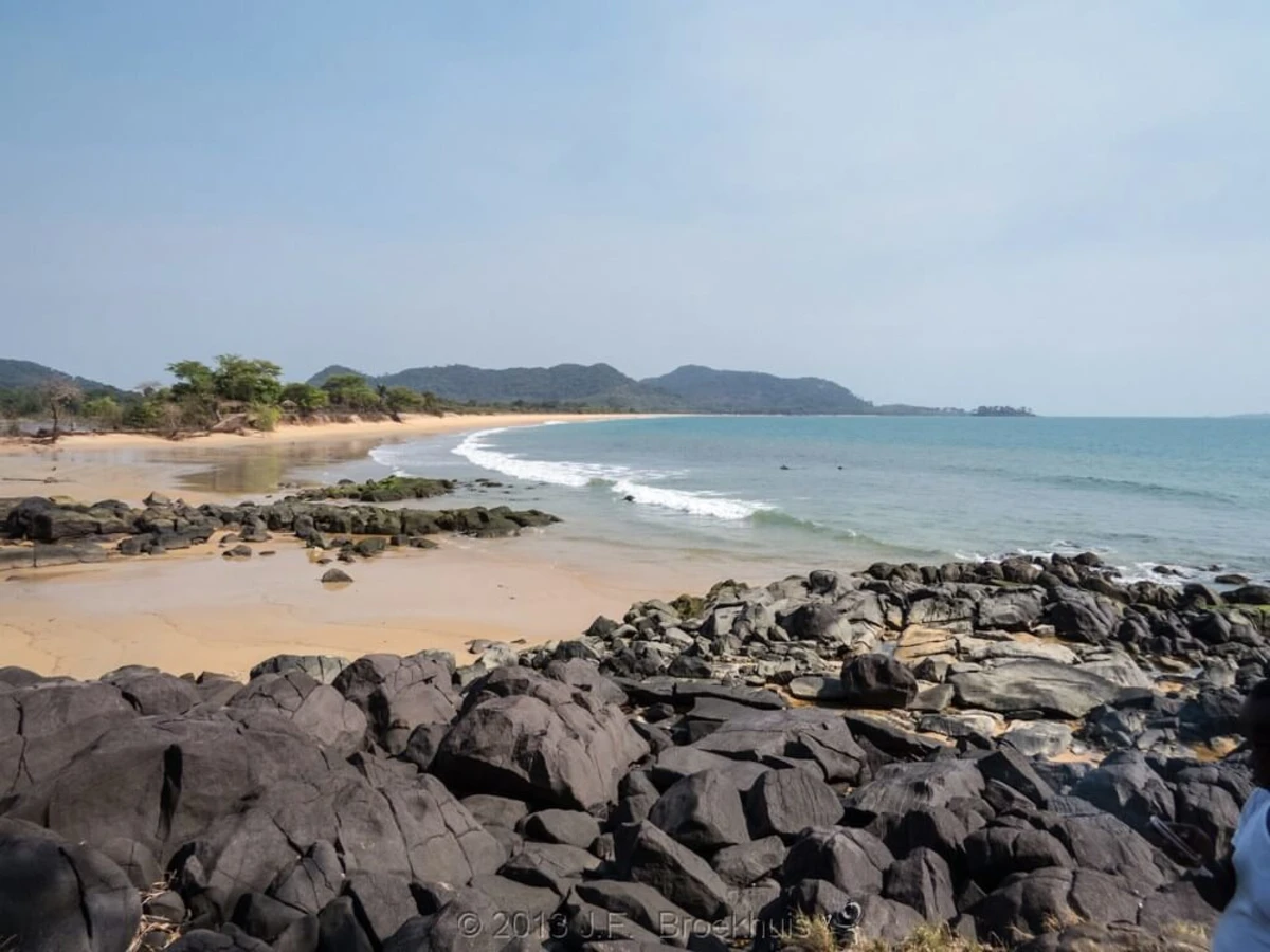 John Obey Beach, Sierra Leone