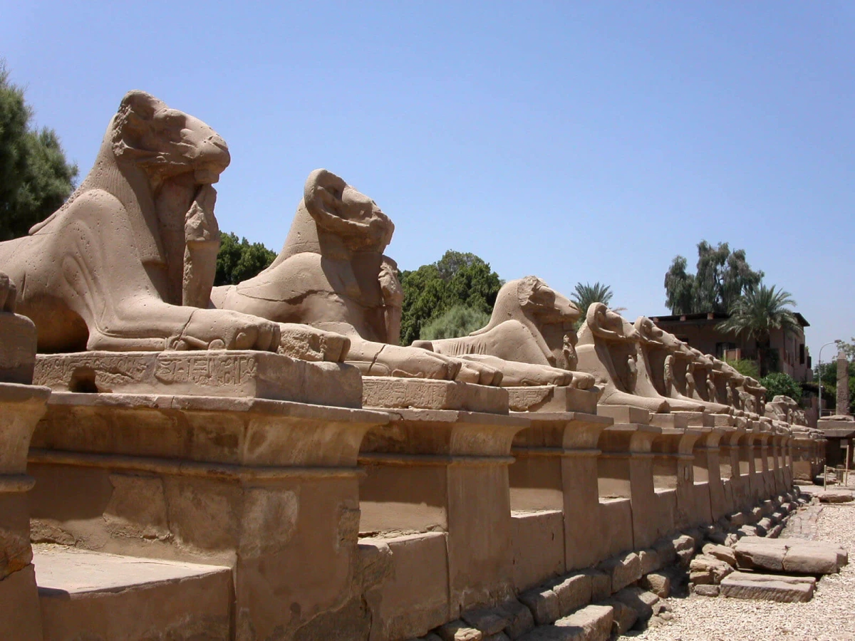 Temple d'Amon (Louxor), Égypte