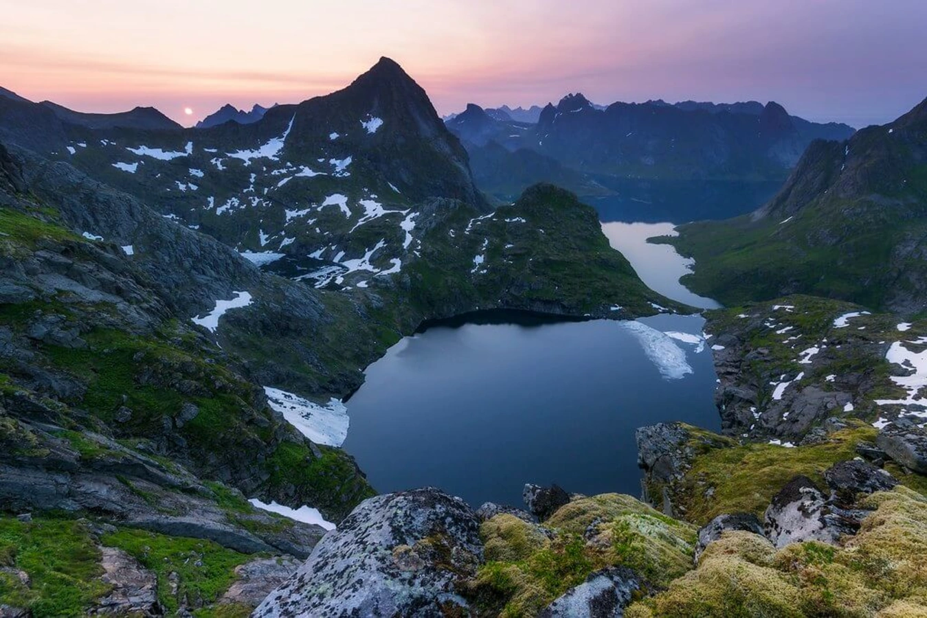 Hermannsdalstinden, Norvège
