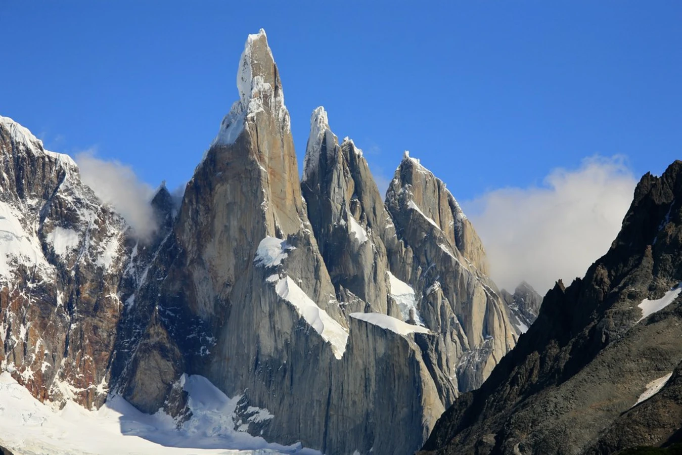 Cerro Torre, Chili, Argentine