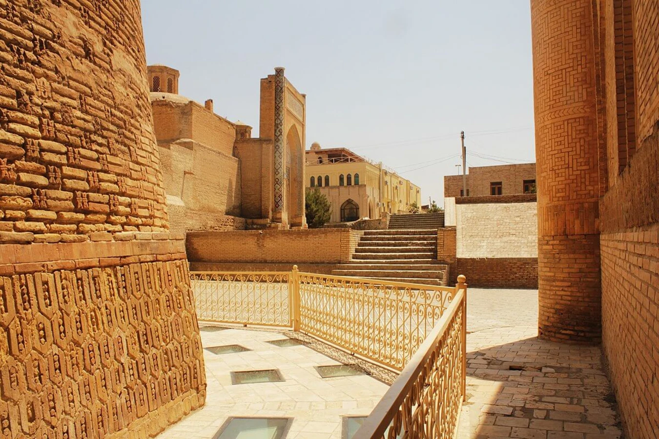 Po-i-Kalan, Ouzbékistan