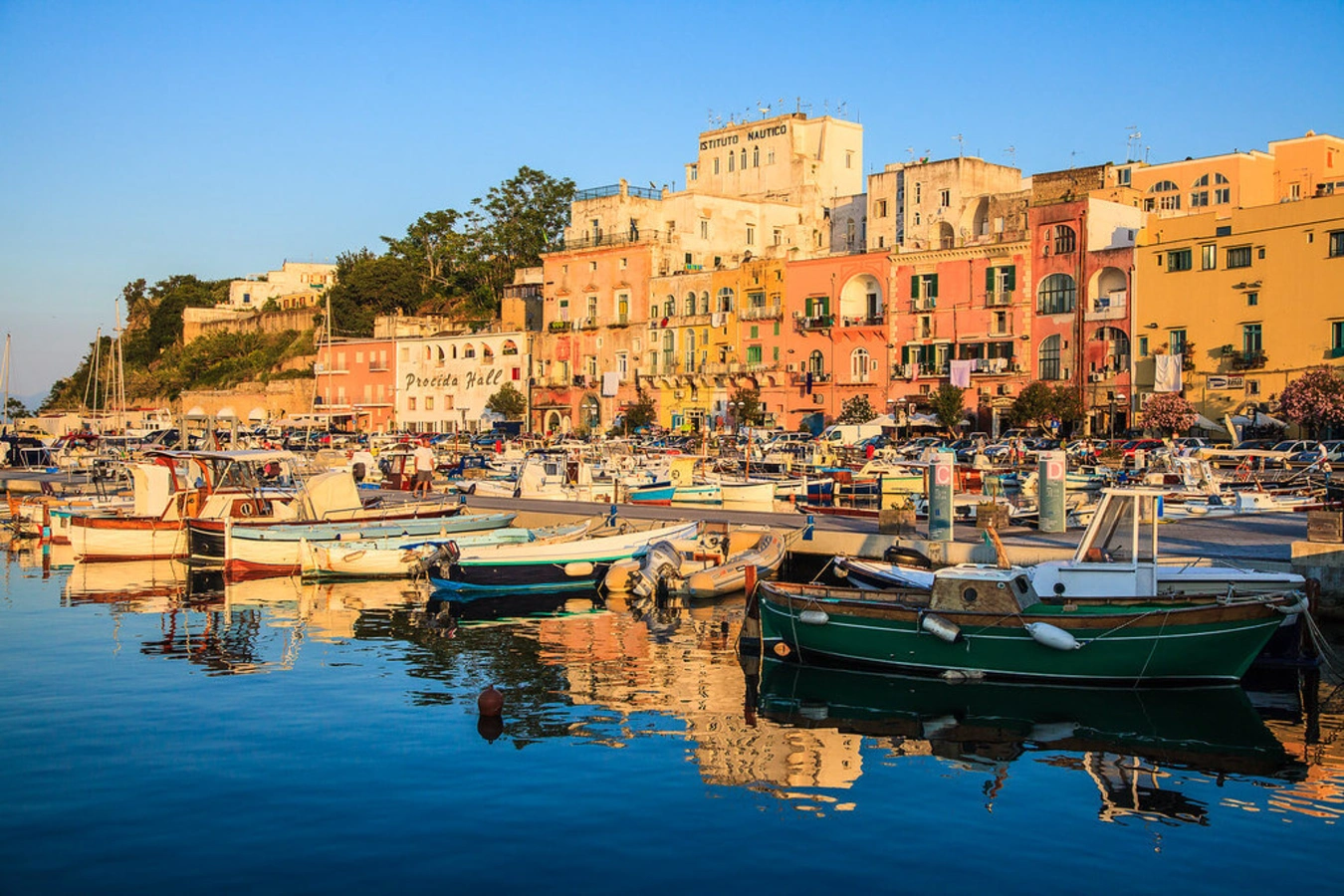 Îles Pontines, Italie