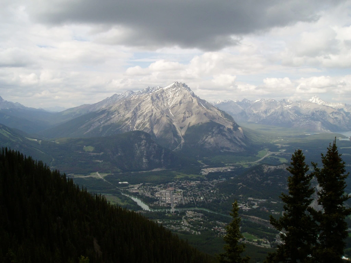 Cascade Mountain, Canada