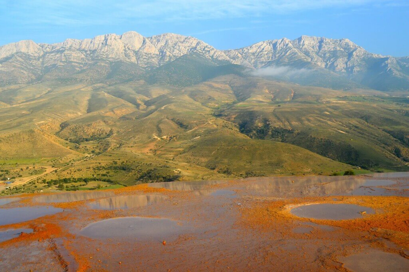 Badab-e Surt, Iran