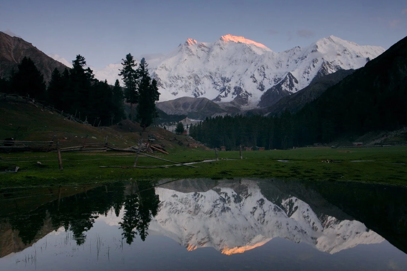 Prairie des fées, Pakistan