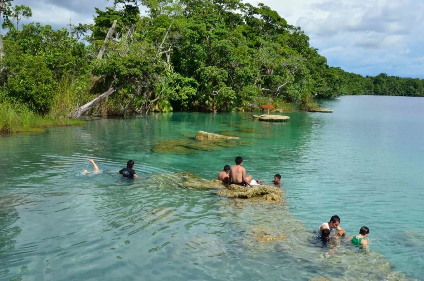 Laguna Lachua, Guatemala