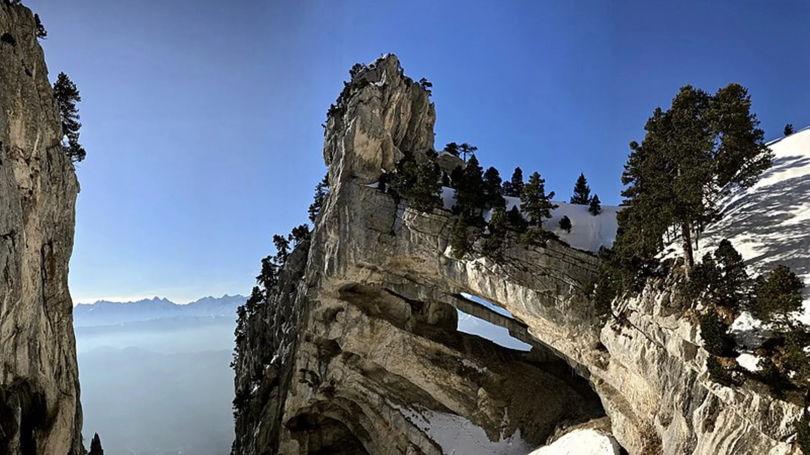 Tour Isabelle, France