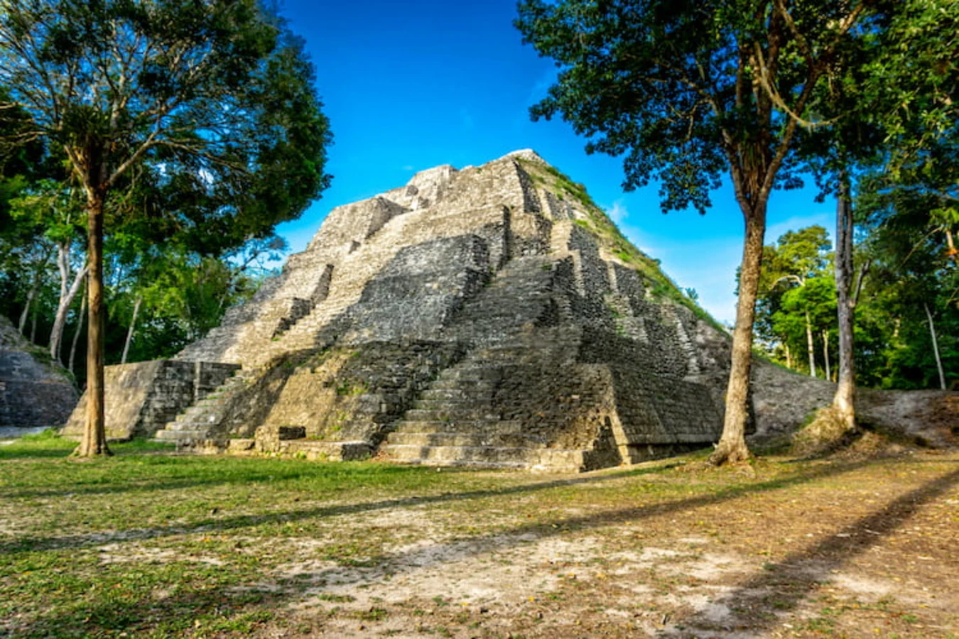 Acropole nord de Yaxha, Guatemala