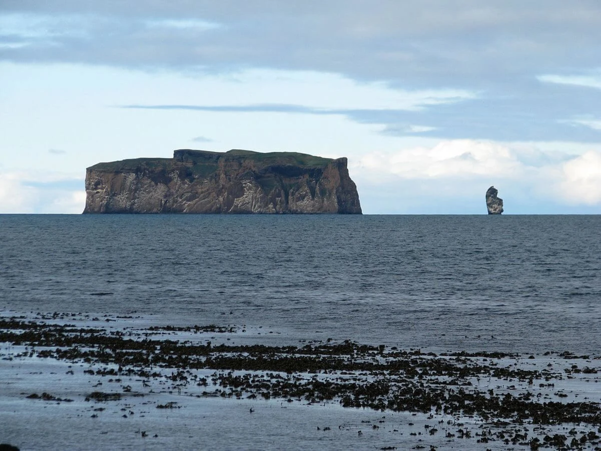 Drangey, Islande