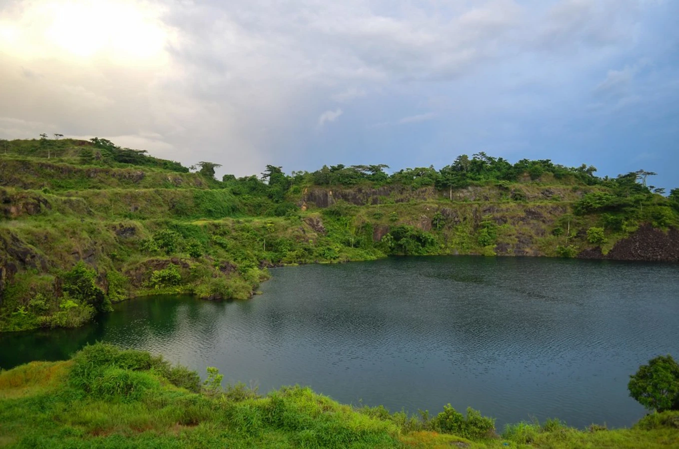 Blue Lake, Libéria
