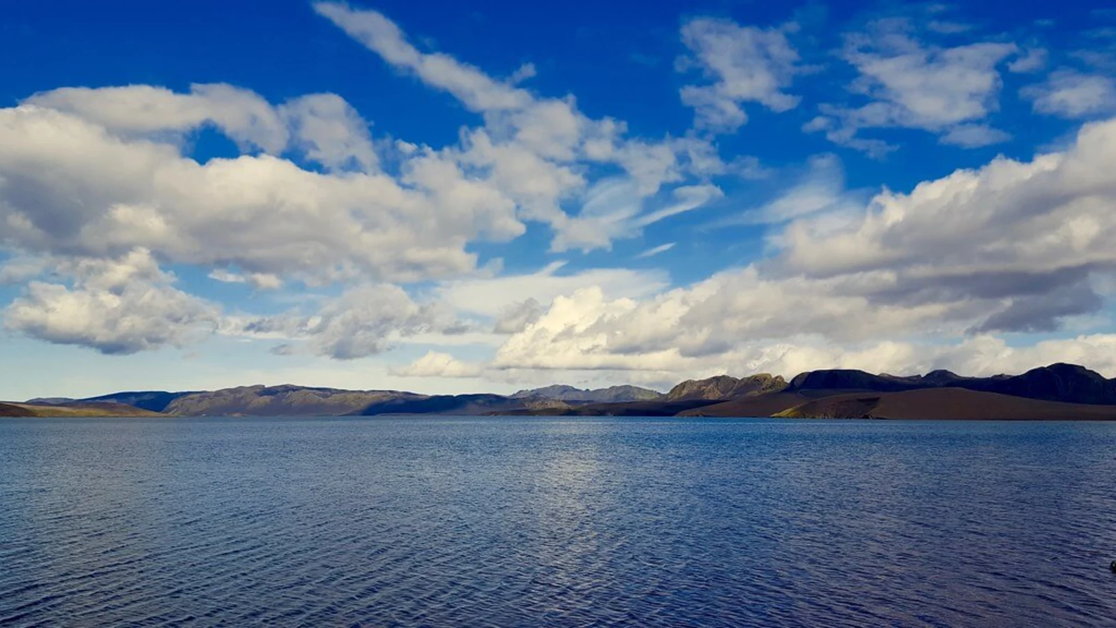 Litlisjor, Islande