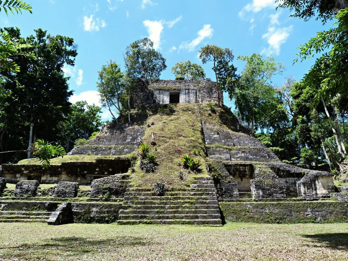 Nakum, Guatemala
