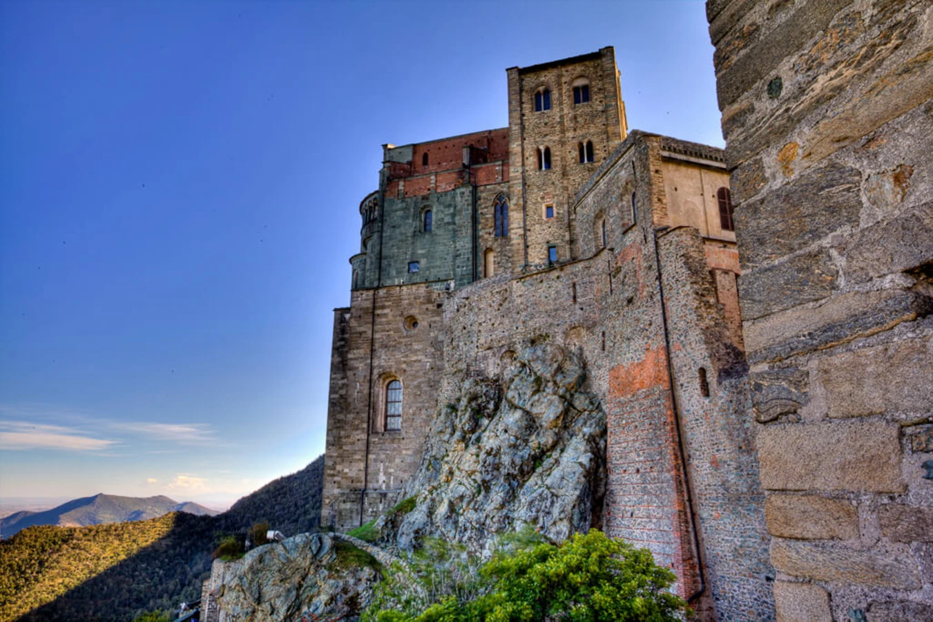 Abbaye Saint-Michel-de-la-Cluse, Italie