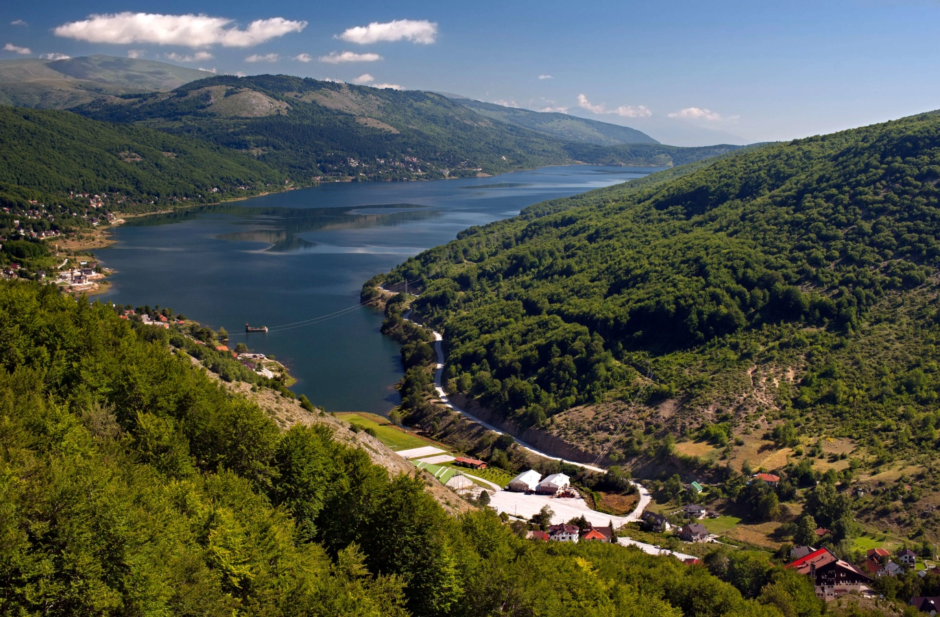 Lac de Mavrovo, Macédoine du Nord
