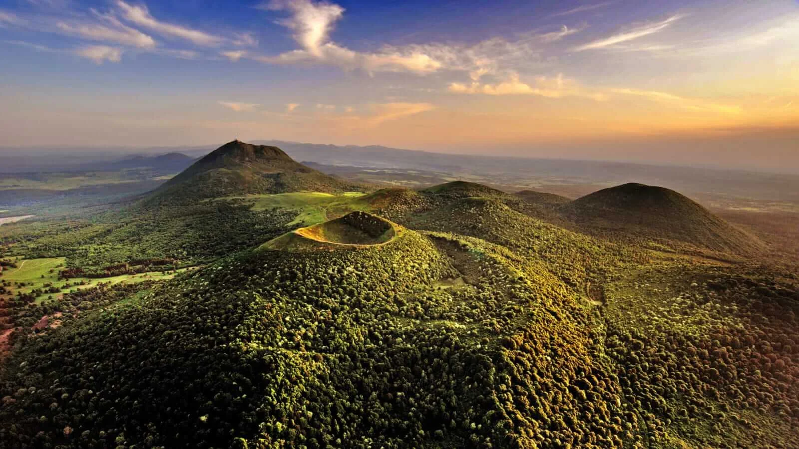 Chaîne des Puys, France