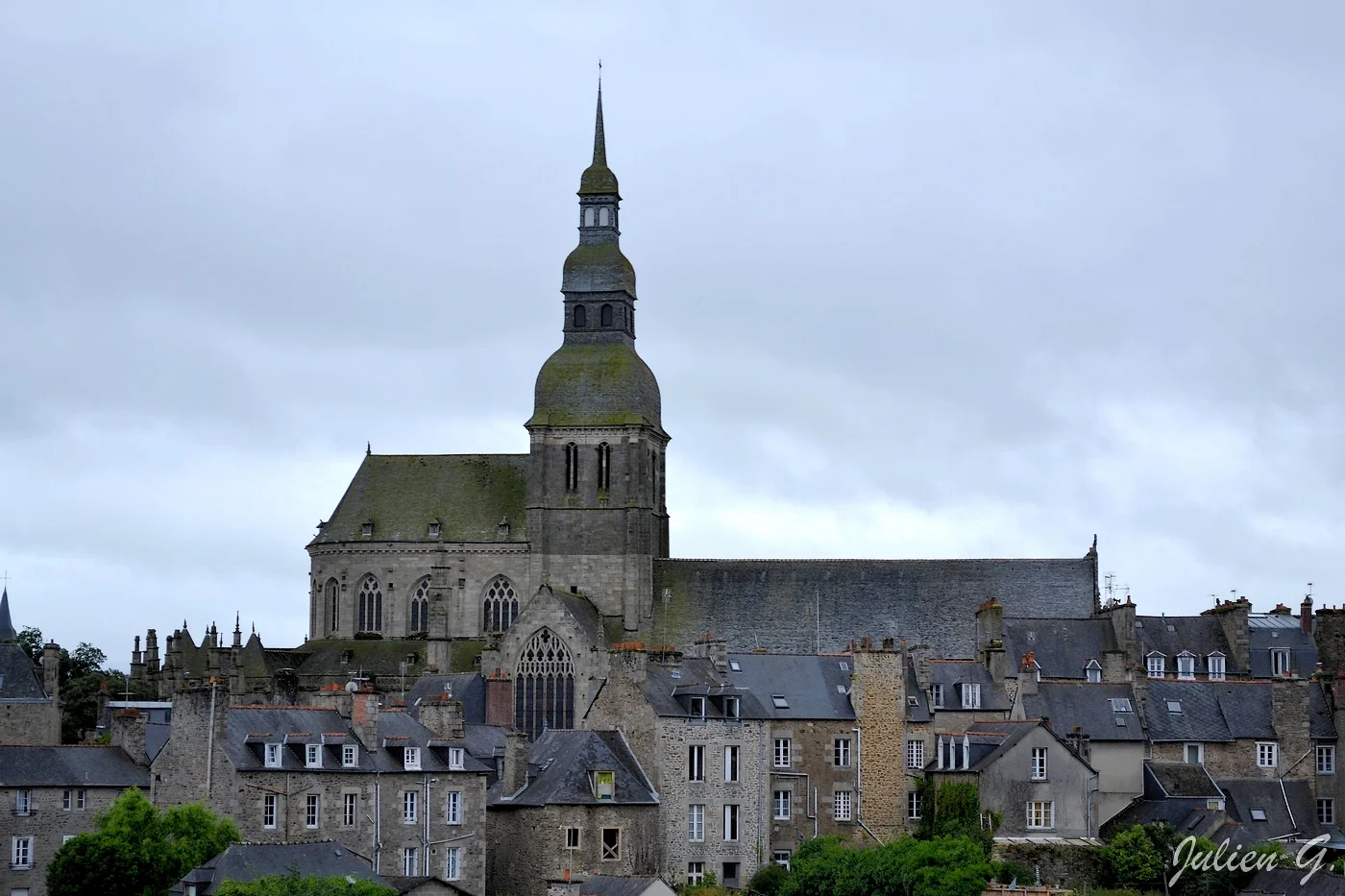 Basilique Saint-Sauveur de Dinan, France