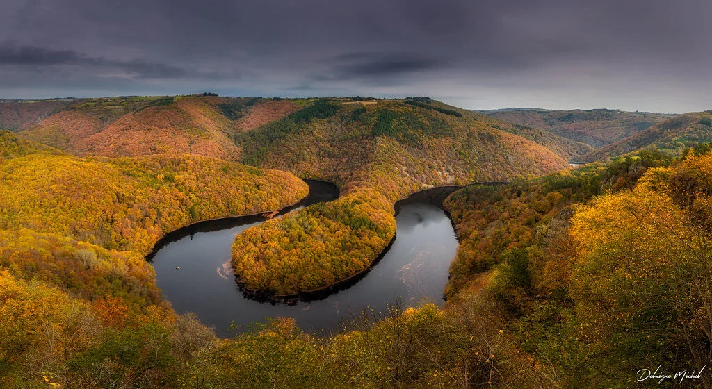 Méandre de Queuille, France