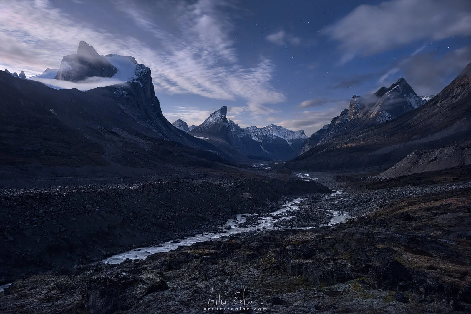 Mont Thor, Canada