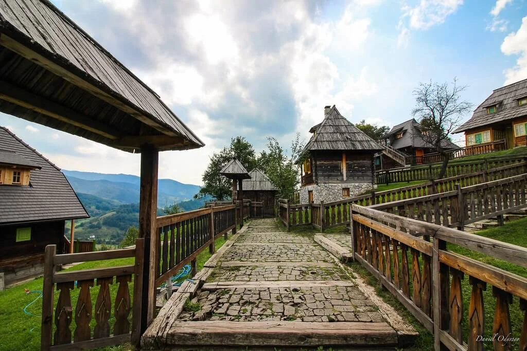 Kustendorf, Serbie
