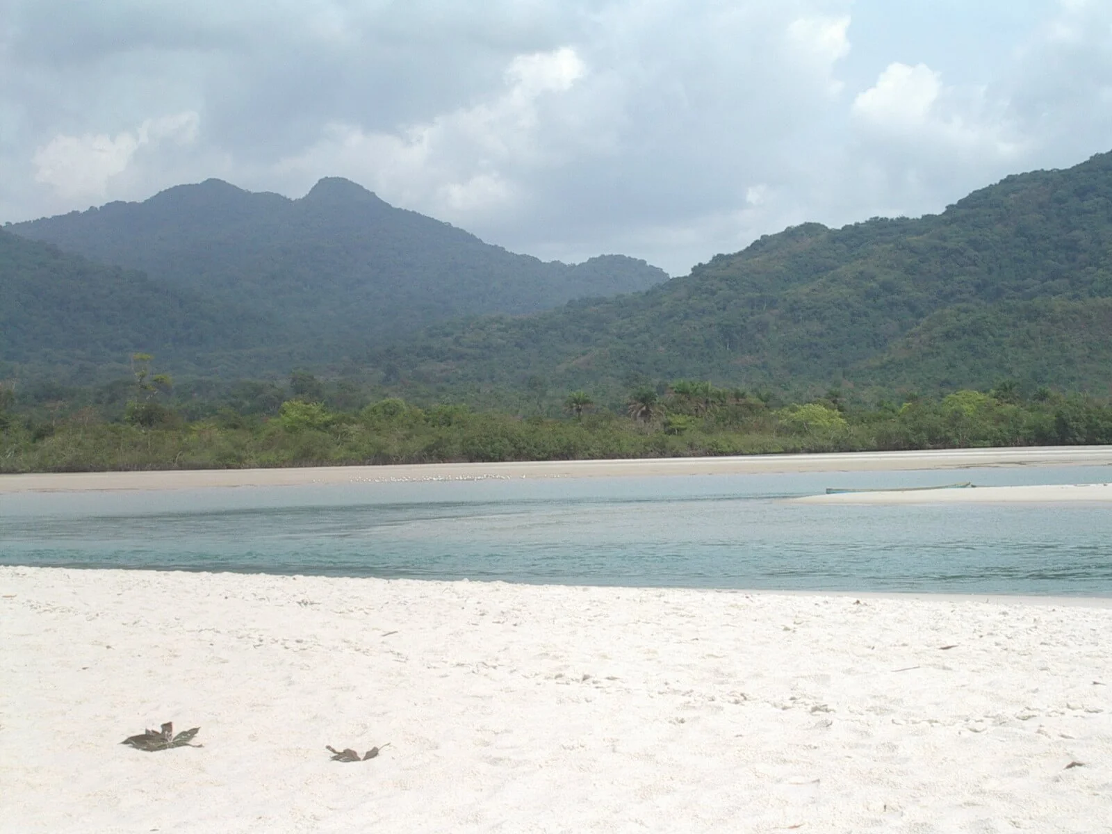 River No 2 Beach, Sierra Leone