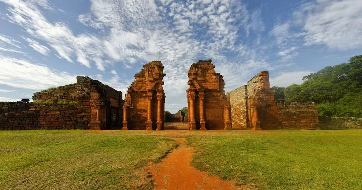 Missions jésuites des Guaranis, Paraguay, Brésil