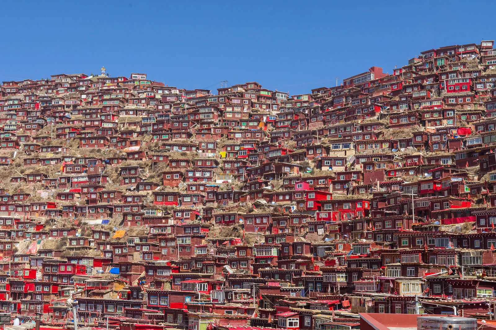 Larung Gar, Chine
