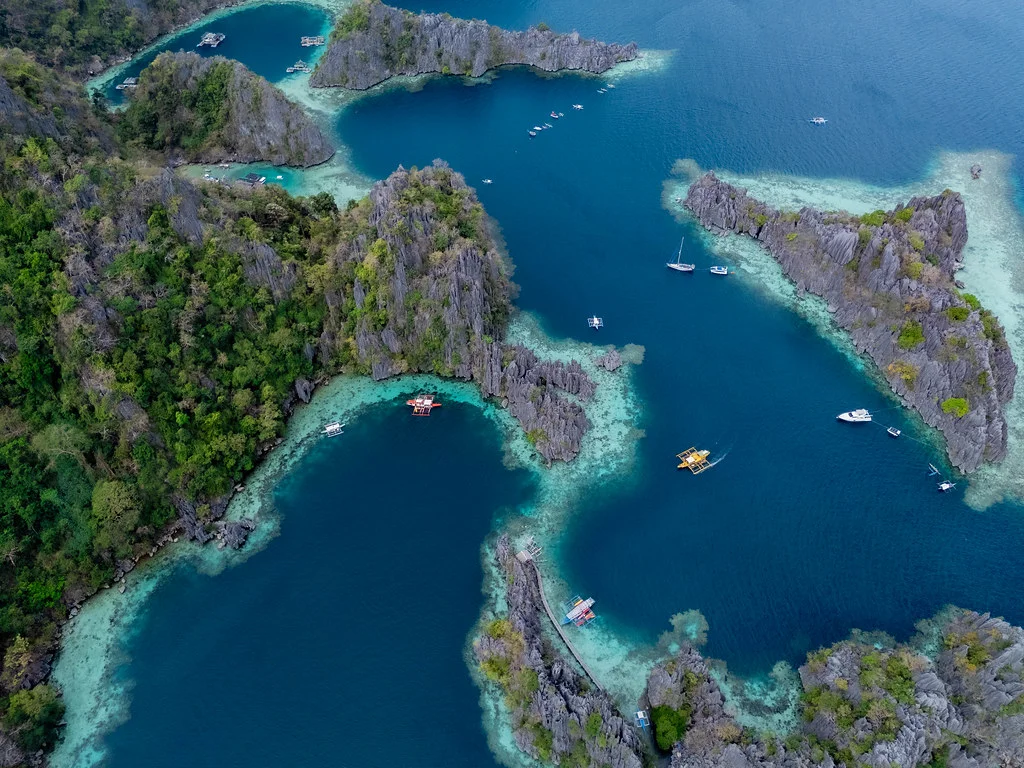 Twin Lagoon, Philippines