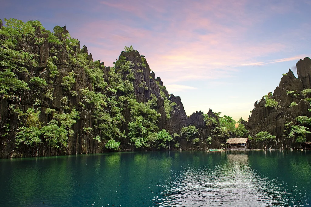 Twin Lagoon, Philippines