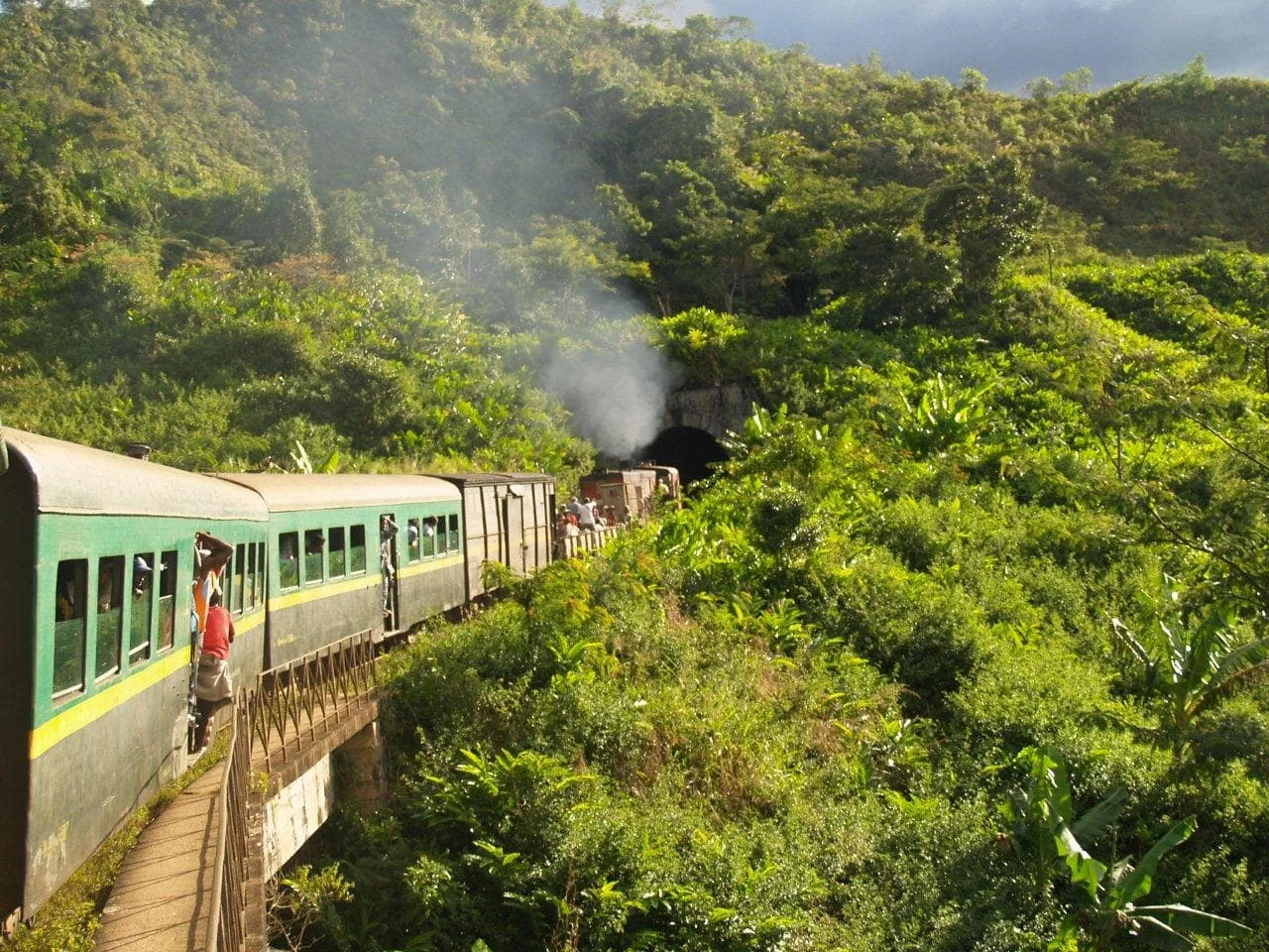 Train des falaises, Madagascar