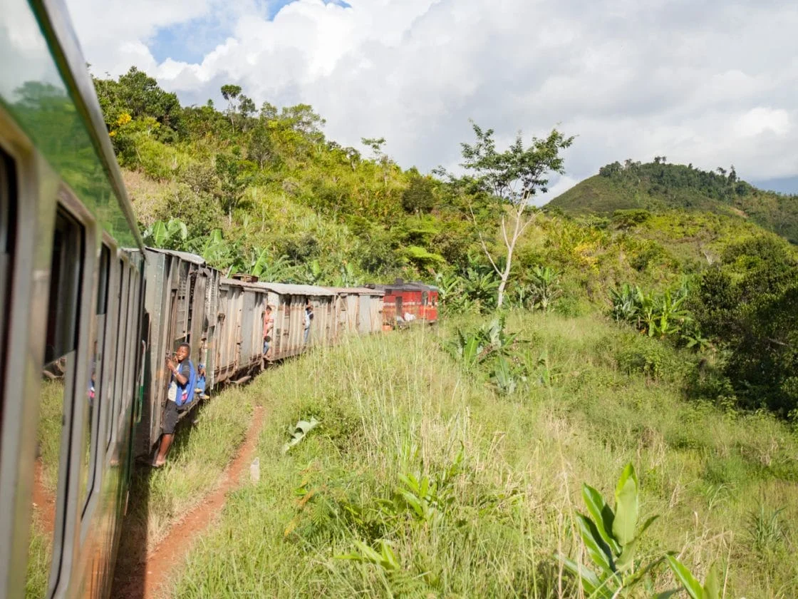 Train des falaises, Madagascar